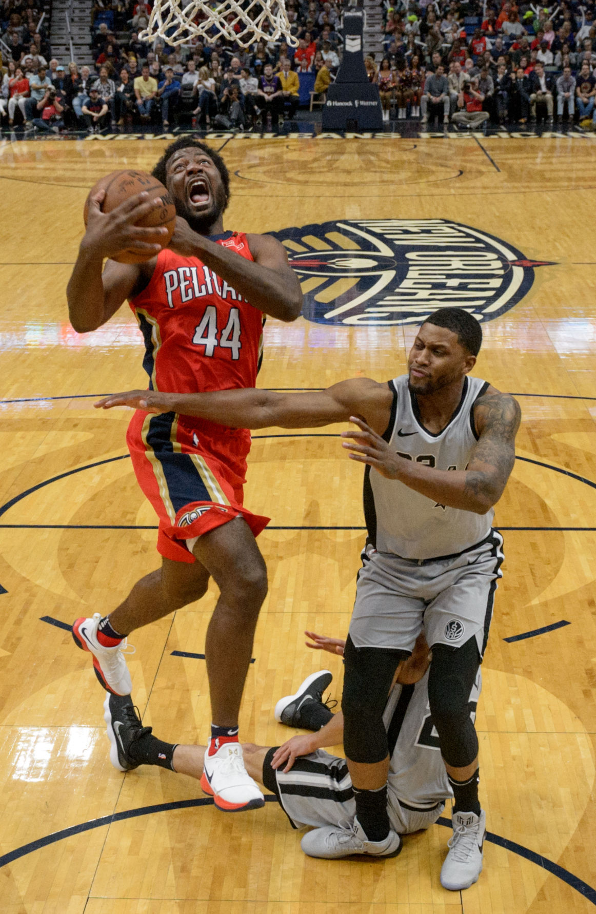 no.pelicansspurs.041218.001
